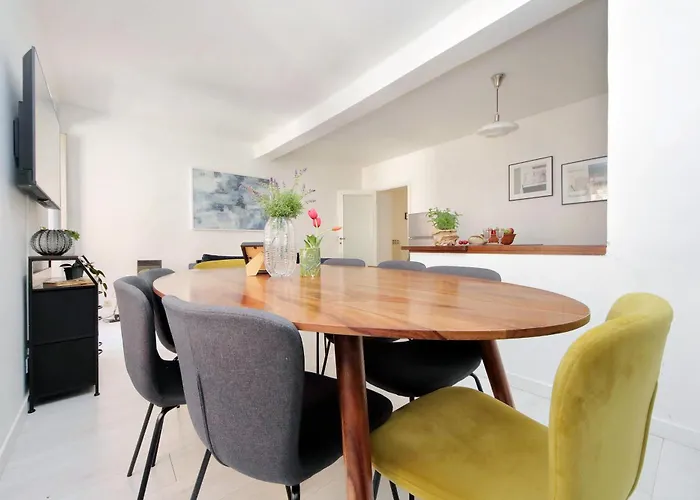 Appartement Monti Spacious 2 *