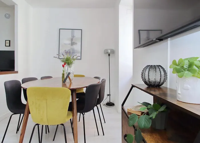 Monti Spacious 2 Appartement *