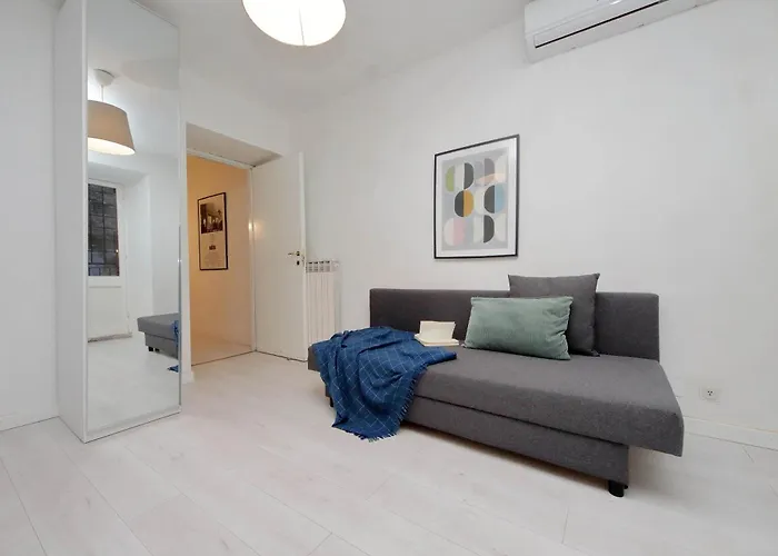 Monti Spacious 2 * Rome